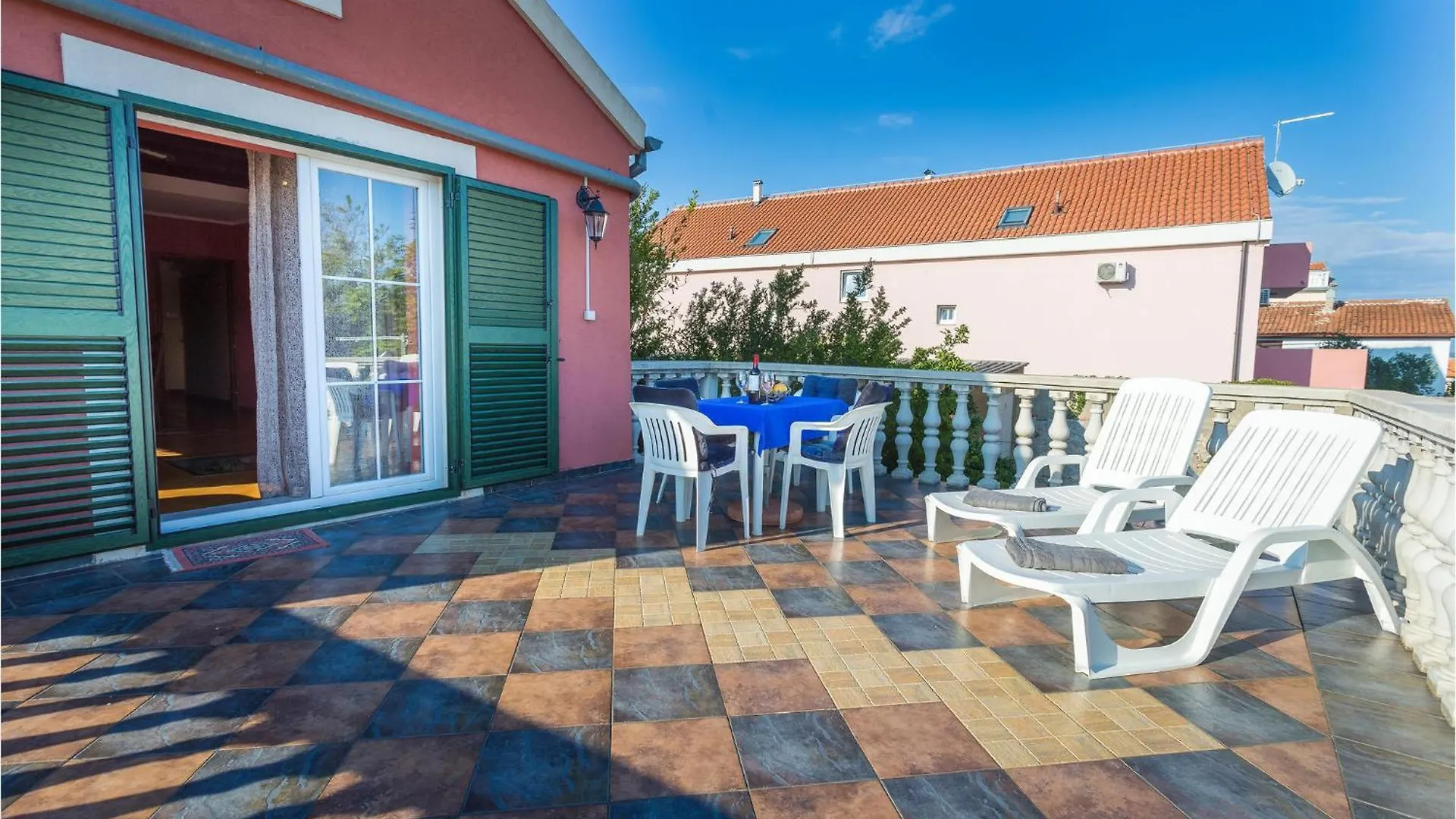 Nice Home In Ugljan With Wifi Κροατία